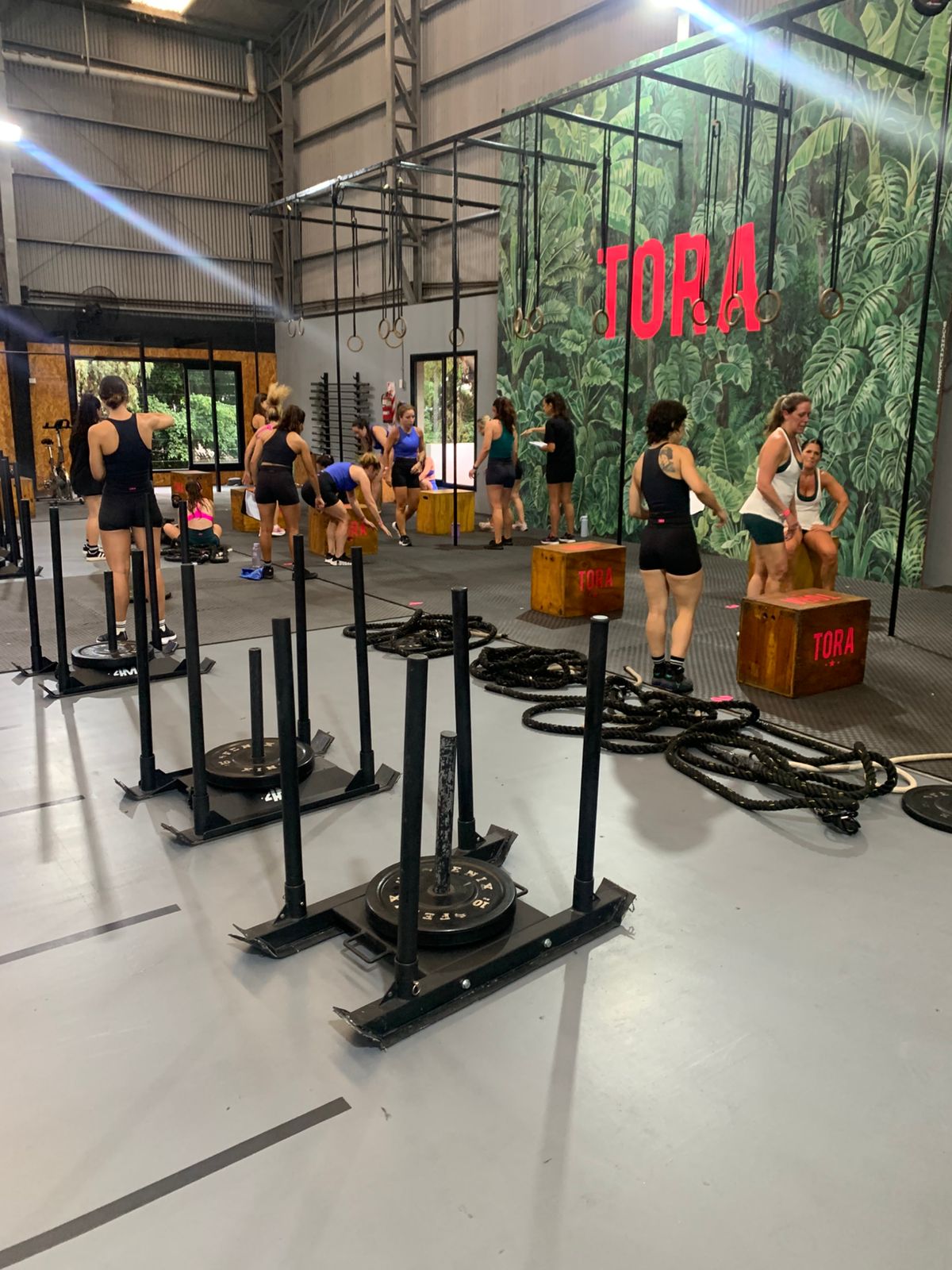 Entrenamiento funcional en grupo Tora Training